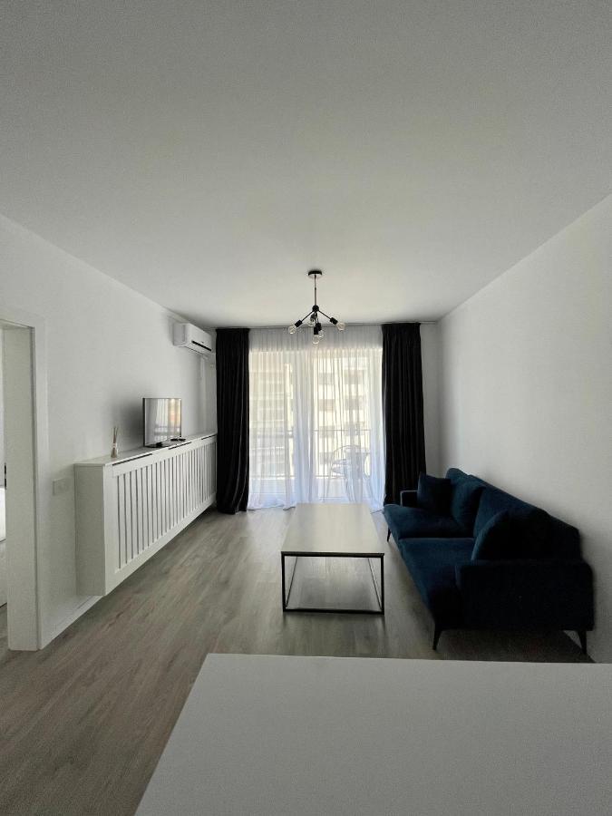 Cozy 1 Bedroom Apartment Oradea Dış mekan fotoğraf