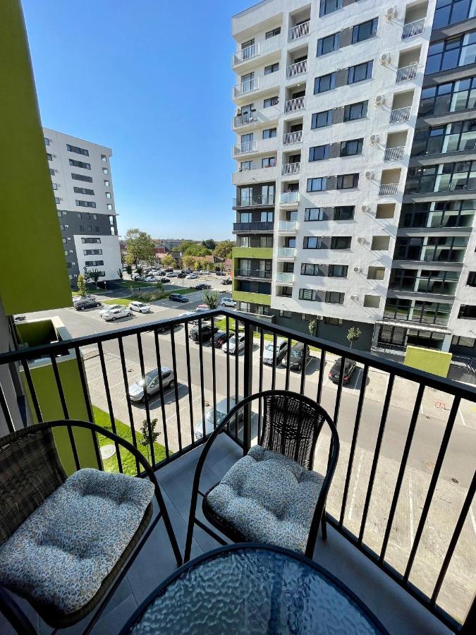Cozy 1 Bedroom Apartment Oradea Dış mekan fotoğraf